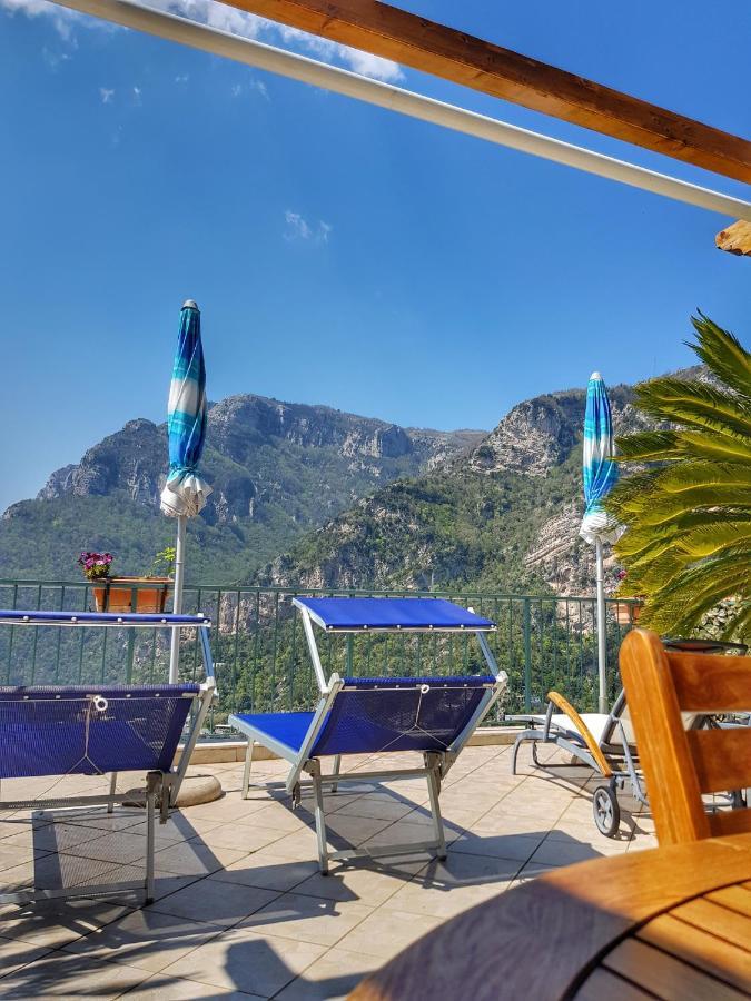 Villa Casa Terryb - Il Monticello à Positano Extérieur photo
